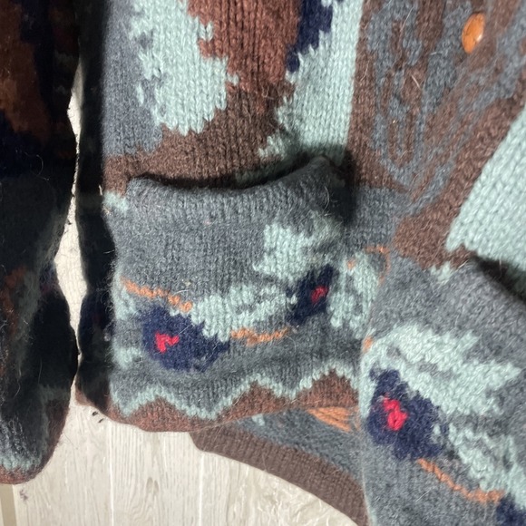 Vtg Eddie Bauer Cardigan Sweater Cowhichan Dog Theme Wool / Laine Blend Button - Picture 4 of 8